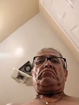bobby69cock লাইভ XXX চ্যাট