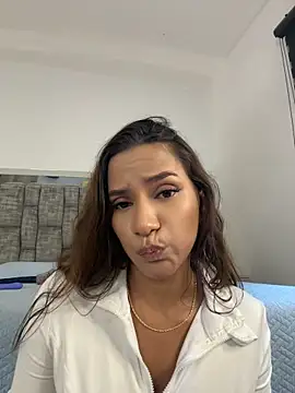 amara_wet04 Live XXX-Chat