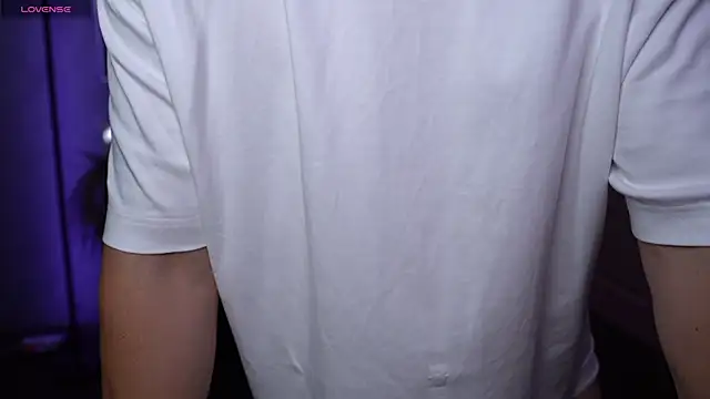 Czat XXX na żywo – Alex_Wilde