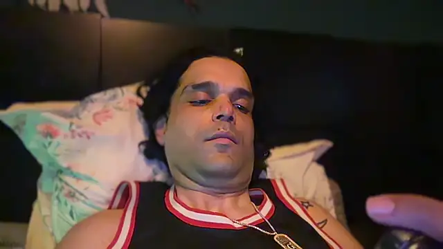 icebergslim281 লাইভ XXX চ্যাট