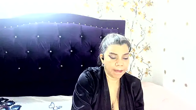 Chat XXX en directo de vikyadams