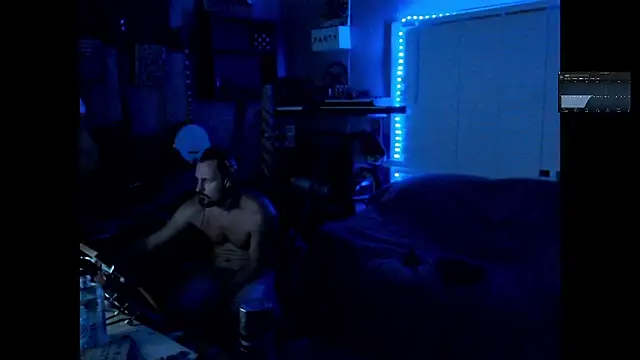 XXX chat uživo modela itsjameswebbscope
