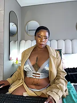 MIAMI9 – Live XXX-chat