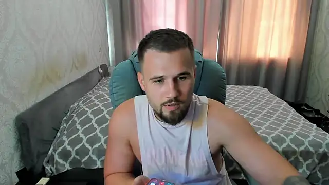 Vladik_b Adlı Modelin Canlı XXX Sohbeti