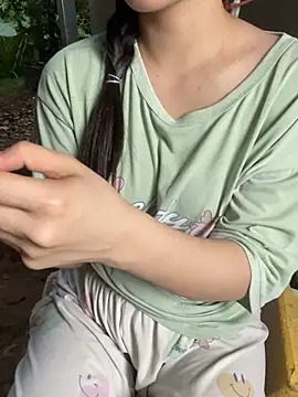 Sbdcjw_surimmmo1037's Live XXX Chat