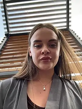 KristiRich Chat XXX live
