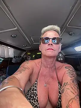 German_Milf Live XXX-chat