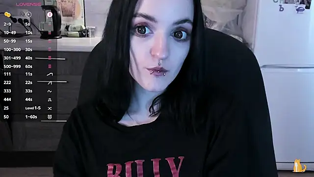 lina__tyaaan's Live XXX Chat
