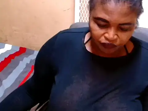 MatureNesh Chat XXX live