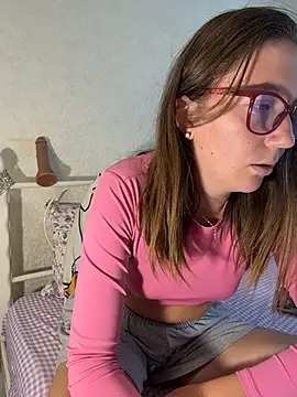 Chat +18 de BeatriceTender ao vivo