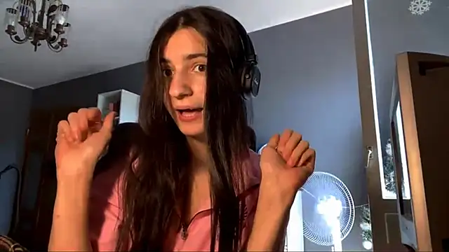 Živý XXX chat MindaHallmon