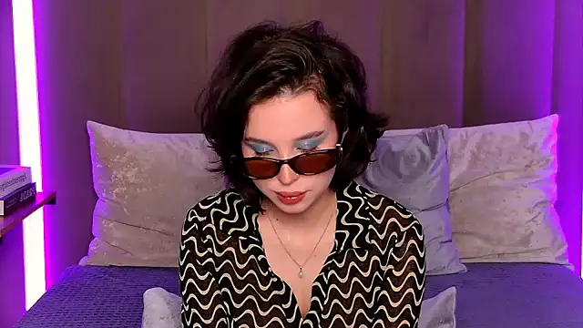 LanaLedger's Live XXX Chat