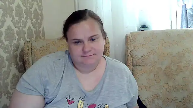 Chatroom XXX en direct de MilaXHelen
