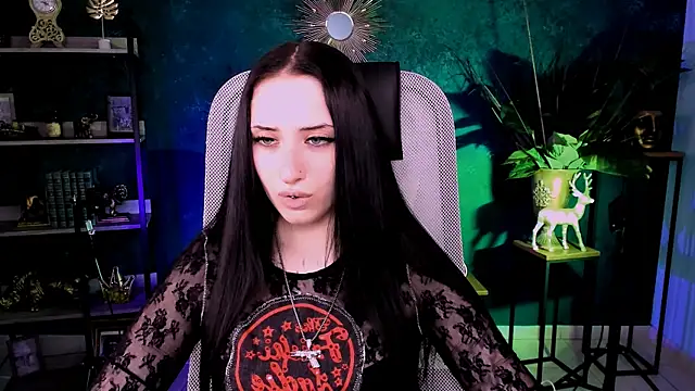 MonicaLowes Live XXX Chat
