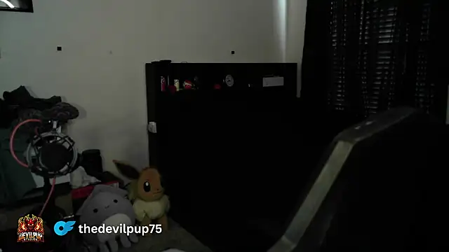DevilPup75_: απευθείας συνομιλία ΧΧΧ