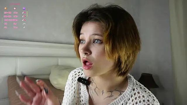 AlesiaPeasel Live XXX Chat