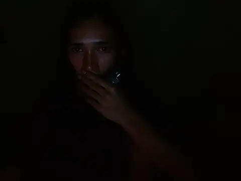 โชว์เว็บแคมของ PETITE_AMANDA_CUMMER