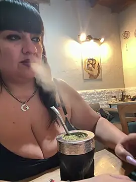 Czat XXX na żywo – Sensualmente333