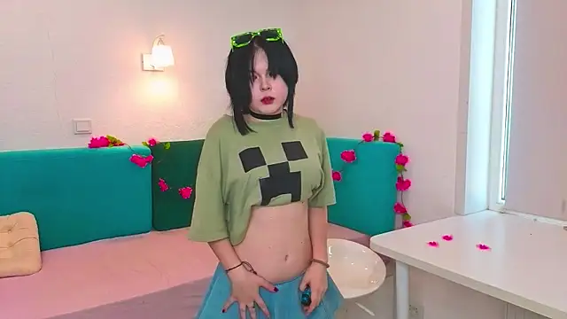 HirokoBard's Live XXX Chat
