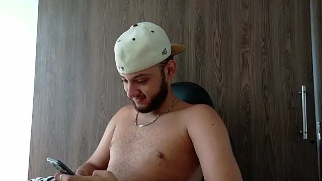 Ryan_Miller111 live XXX chat