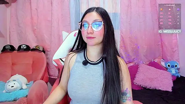 lucy_neil's Live XXX Chat