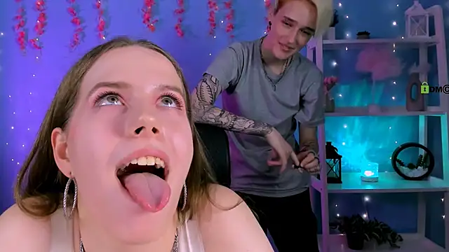 rose_danger_'s Live XXX Chat