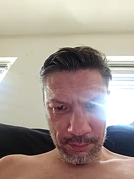 Czat XXX na żywo – tomek84
