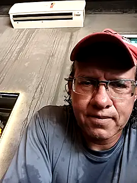 will1980's Live XXX Chat