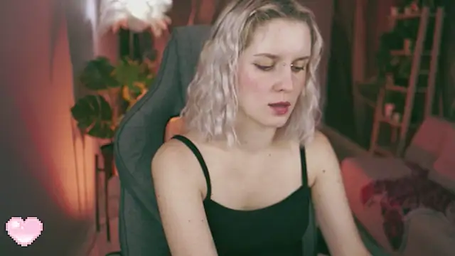 BethanyCloud Adlı Modelin Canlı XXX Sohbeti