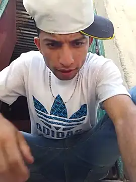 soymartinez2004 XXX чат на живо
