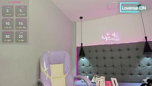 scarletcherry18のライブXXXチャット