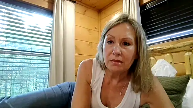 Lisaisluscious Adlı Modelin Web Kamerası Şovu
