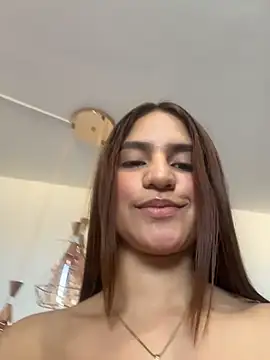 ViankaRose – Naživo XXX chat