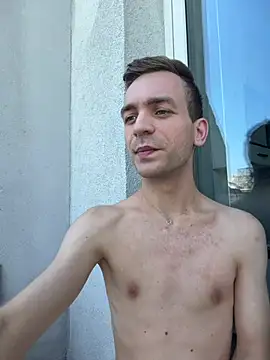 nick_subvyx élő XXX-chatje