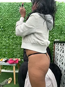 MELIZ_QUEEN's Live XXX Chat
