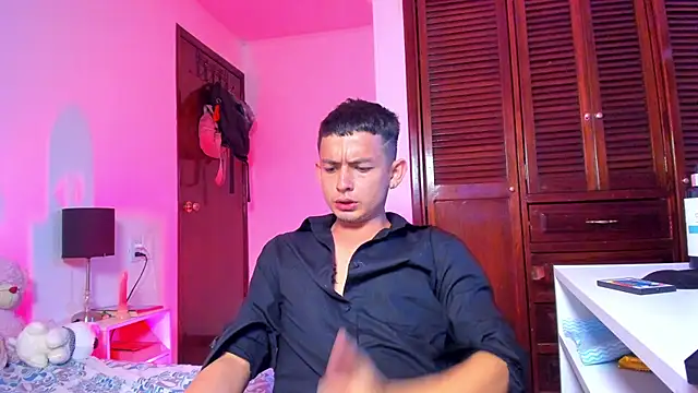Chat +18 de kobe_james07 ao vivo