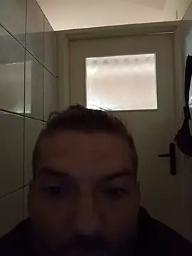 Webkamerová show SlaveBoyForGirls32