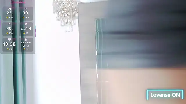XXX chat uživo modela Lorehottie