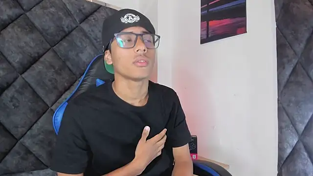 Chat XXX ao vivo de LiamKron
