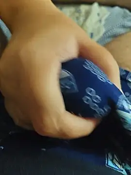 MadaamJizz_DickLewd Chat XXX in diretta