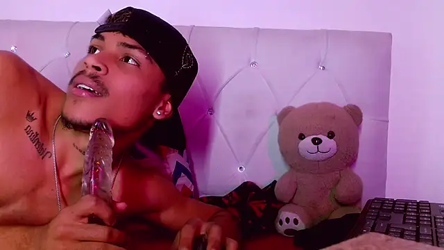 Chat XXX en directo de Angel_foxc13