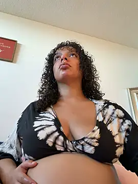 XXX chat uživo modela allybluee777