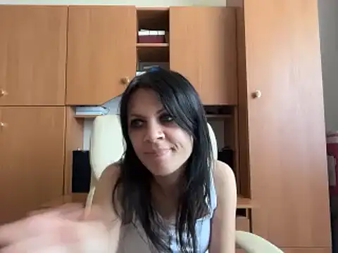 XXX chat uživo modela InjaAtHome