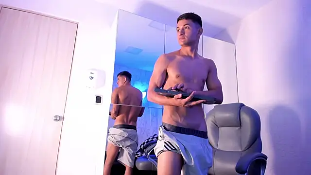 Simon_Axe Chat XXX live