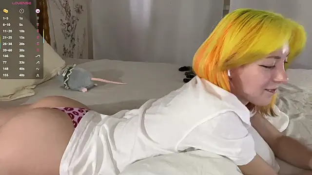JanneAtop Adlı Modelin Canlı XXX Sohbeti