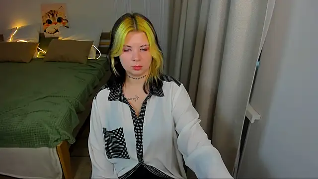 AliceSpencery Adlı Modelin Canlı XXX Sohbeti