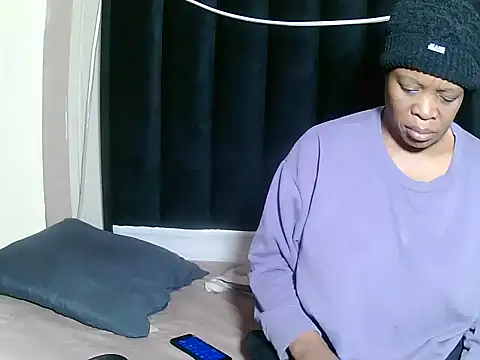 JoycyQueen Live XXX-Chat