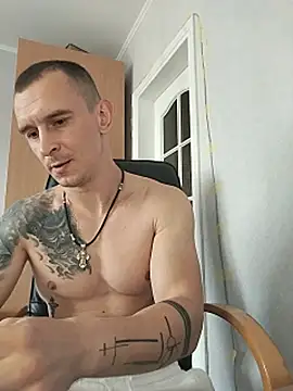 StanWolf93 লাইভ XXX চ্যাট