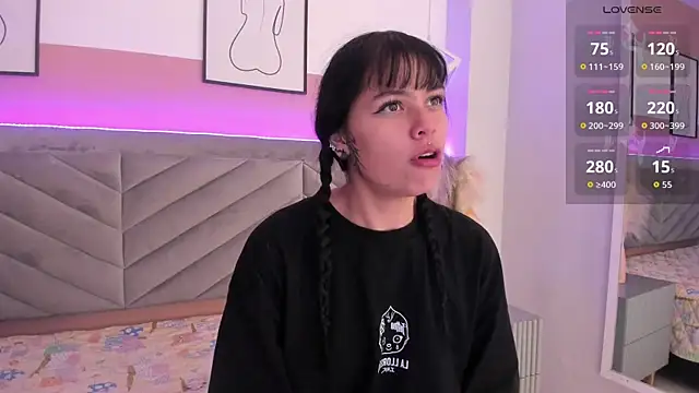 Chat XXX en directo de Kiki_Cam__