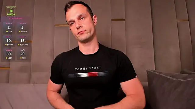 BrandonNorris' Live XXX Chat